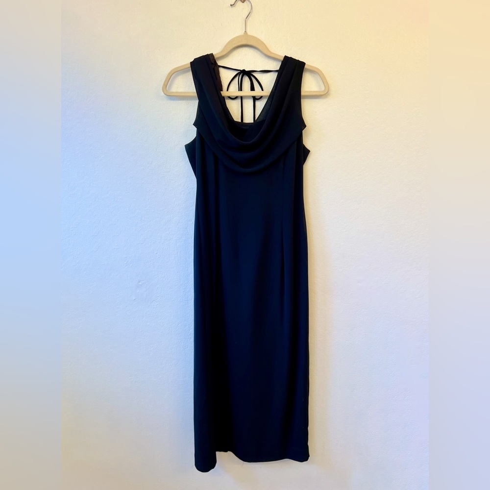 Datiani Petites Women’s Size 10 Black Cowl Neck Halter Tea Length Dress Elegant